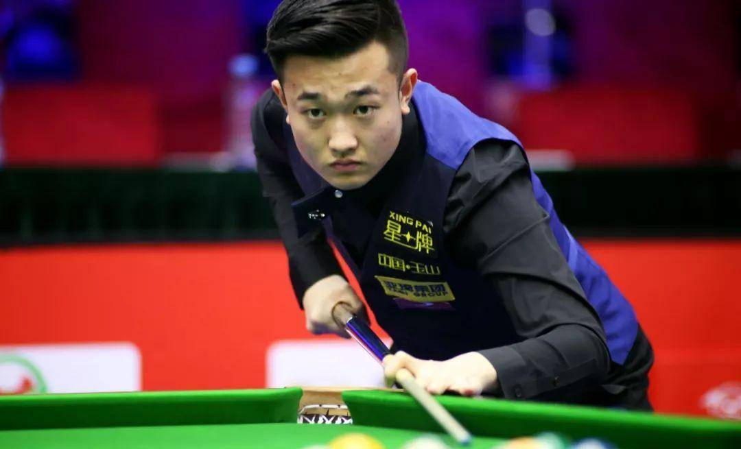 上有四枚 上有四枚